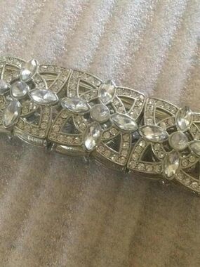 Chunky Rhinestone Stretch Bracelet
